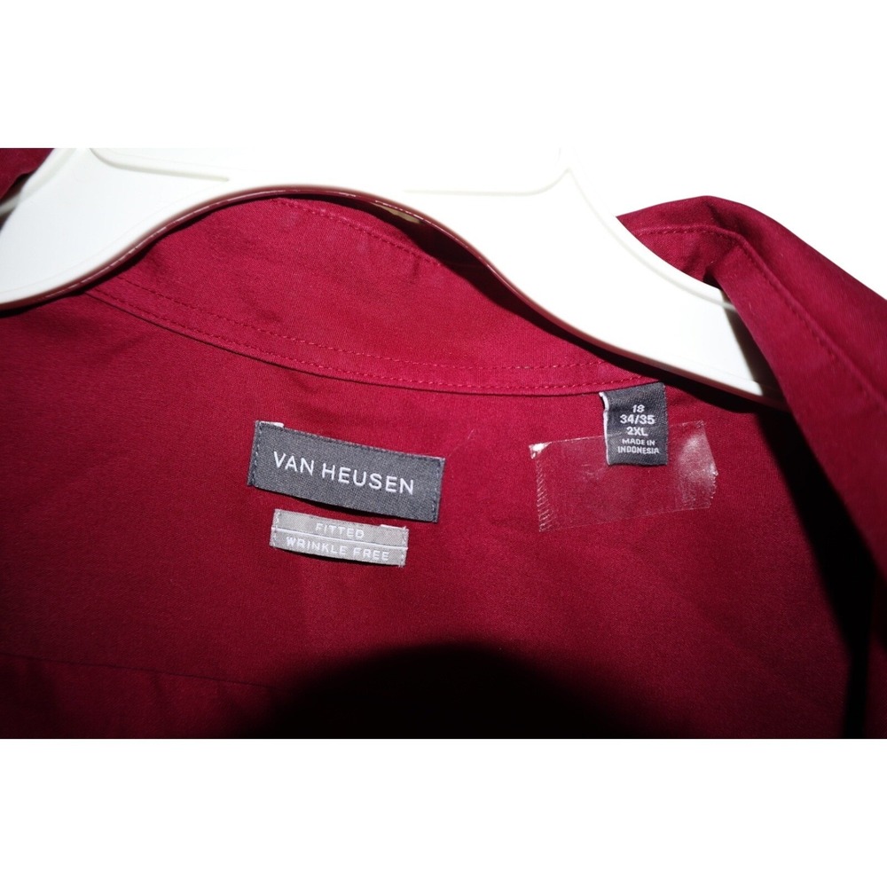 Men's Van Heusen‎ Dress Shirt - Picture 3 of 3